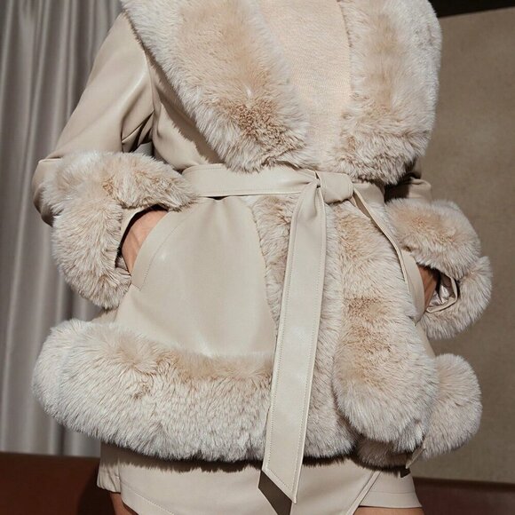 Beige Women's Fuzzy Collar Belted Coat - Picture 8 of 8